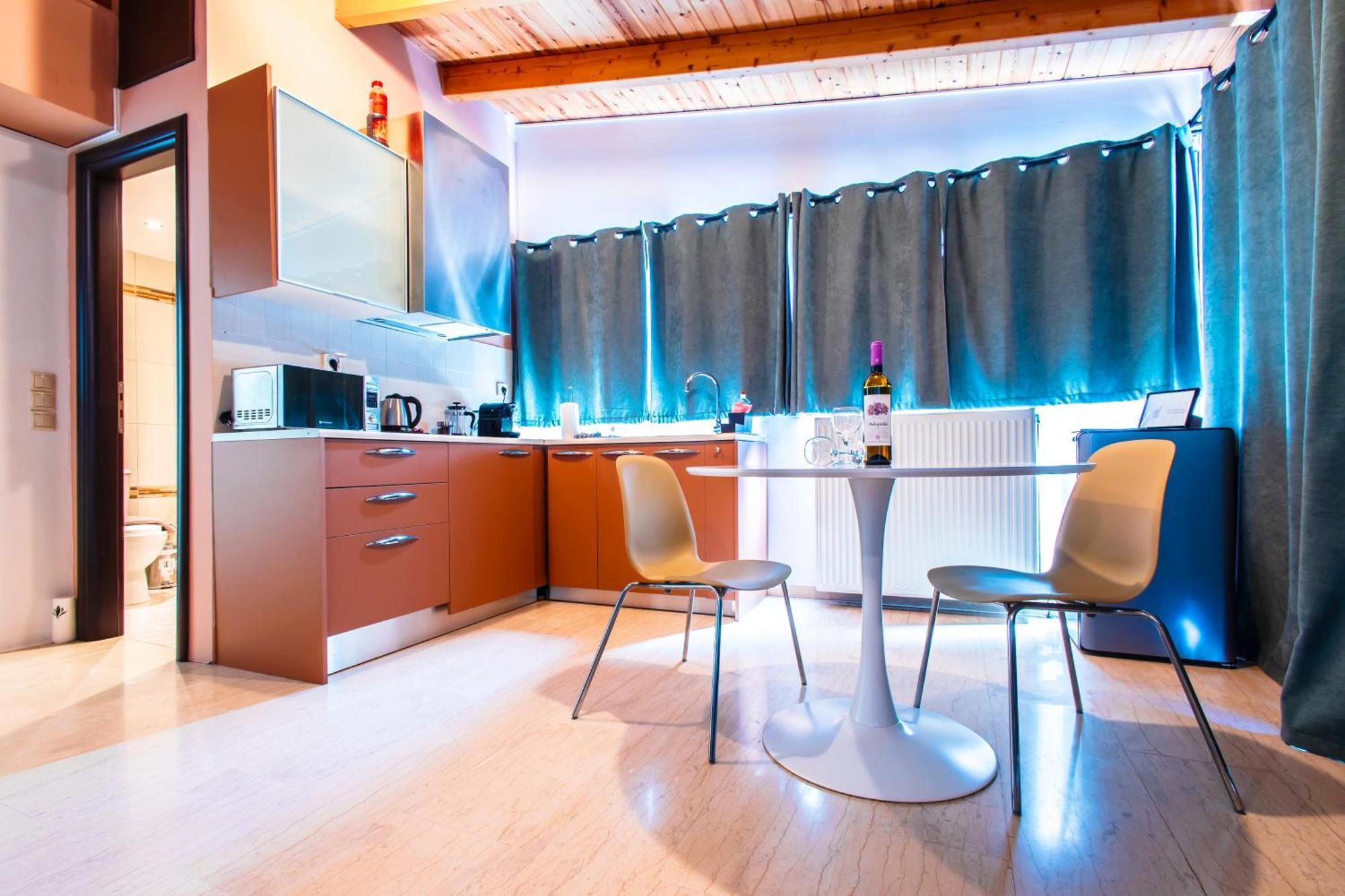 Lis153 By Smart Cozy Suites - Top Floors With Amazing City View - Available 24Hr Athens Exterior photo