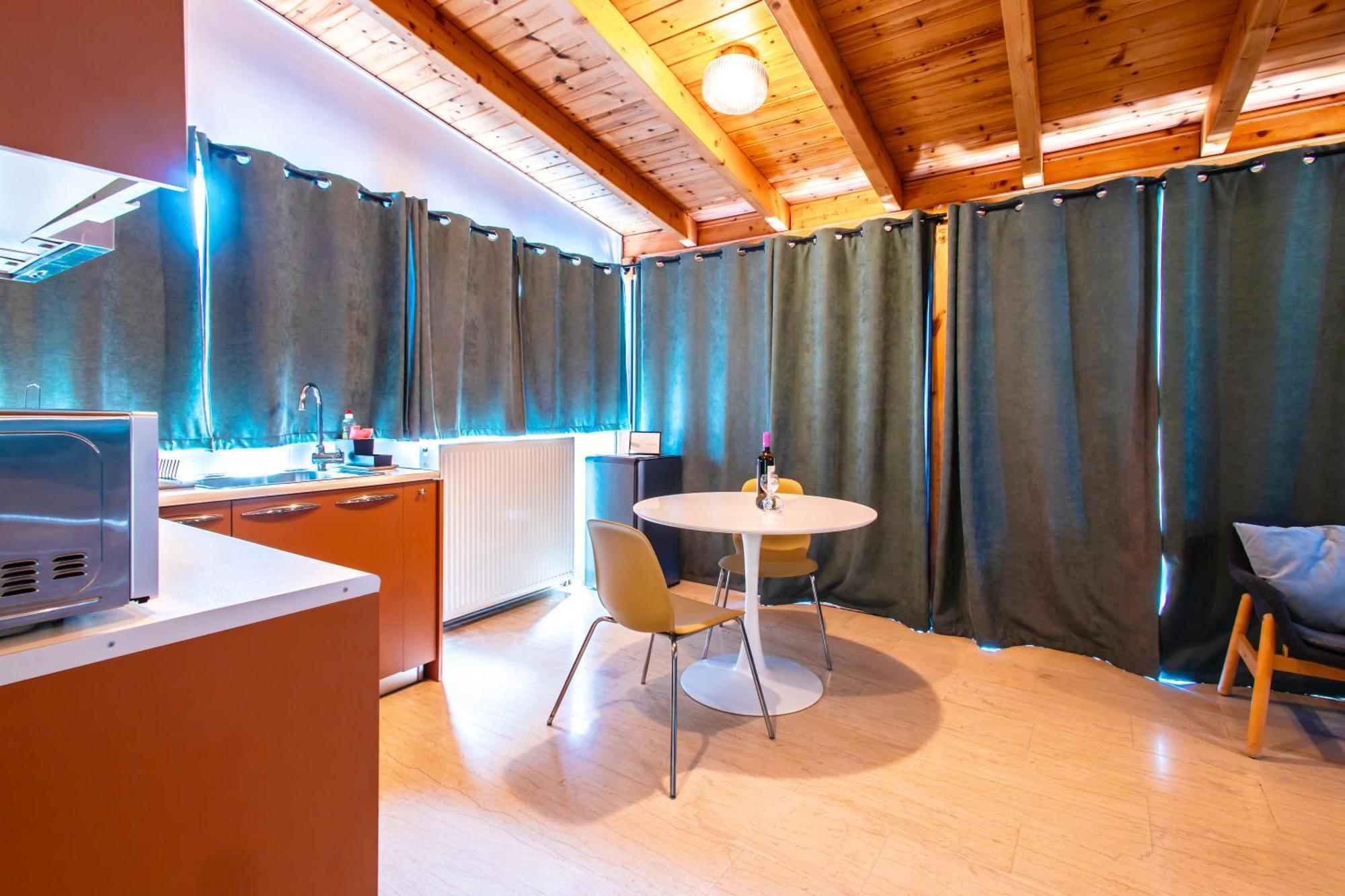 Lis153 By Smart Cozy Suites - Top Floors With Amazing City View - Available 24Hr Athens Exterior photo