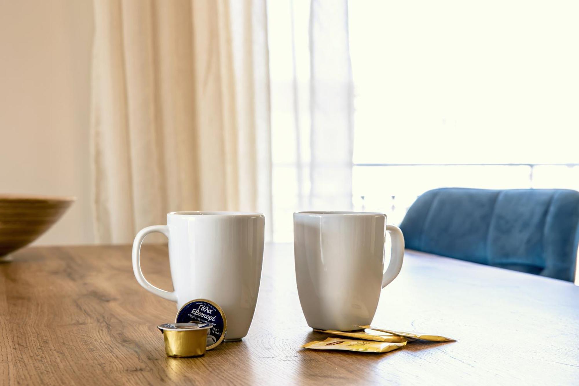 Lis153 By Smart Cozy Suites - Top Floors With Amazing City View - Available 24Hr Athens Exterior photo